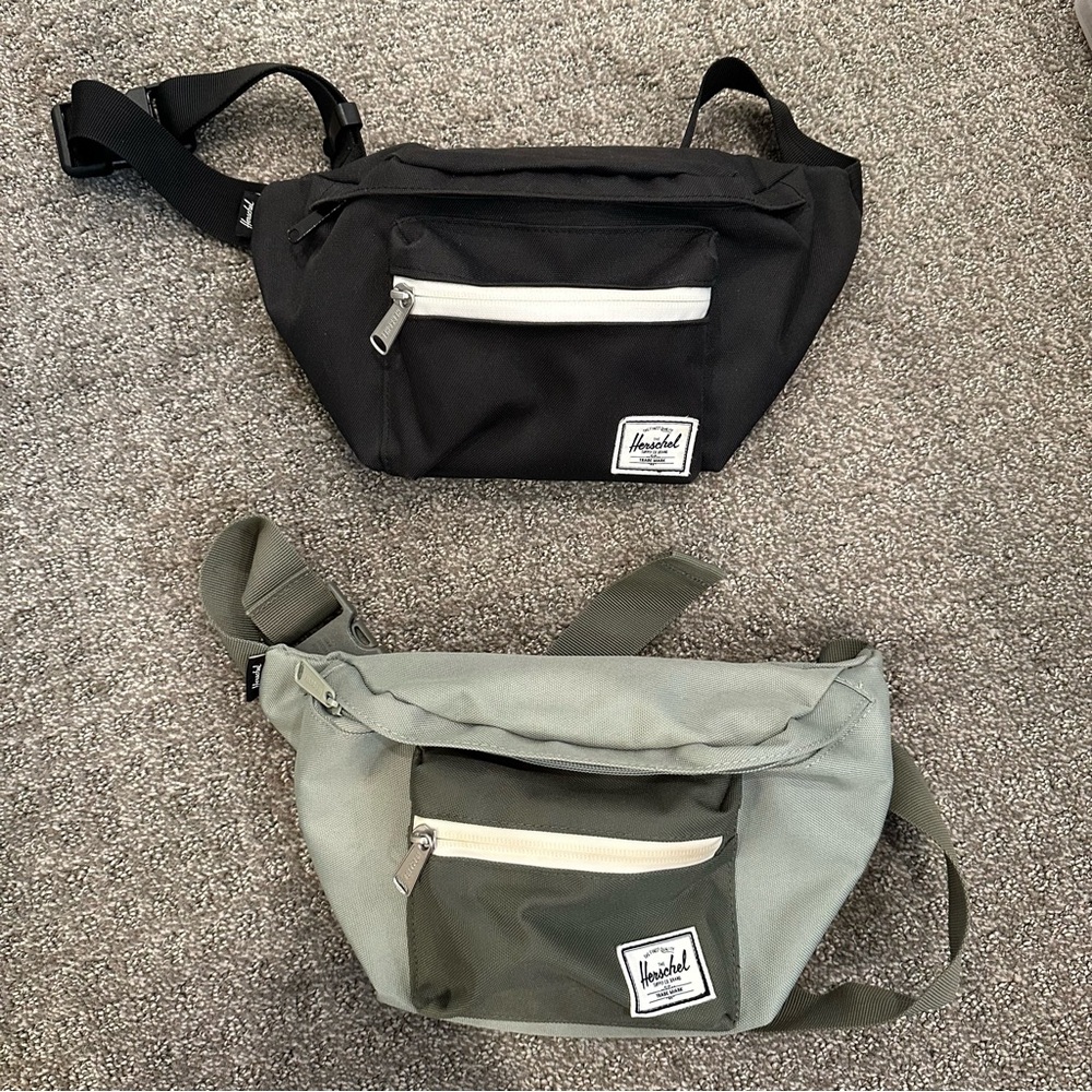 Selling 2 Herschel hip/fanny packs (black and green)